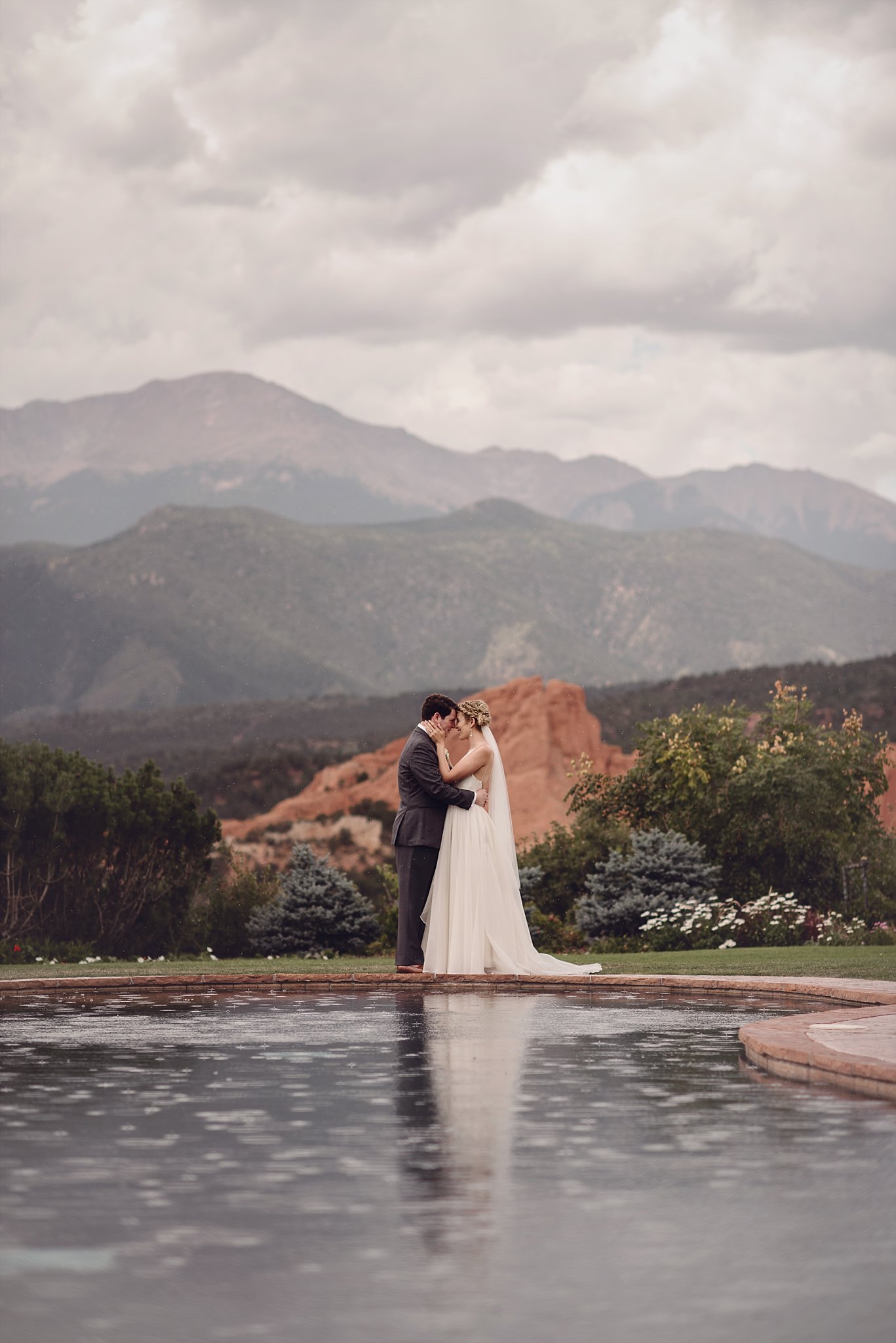 Garden of the Gods Club
