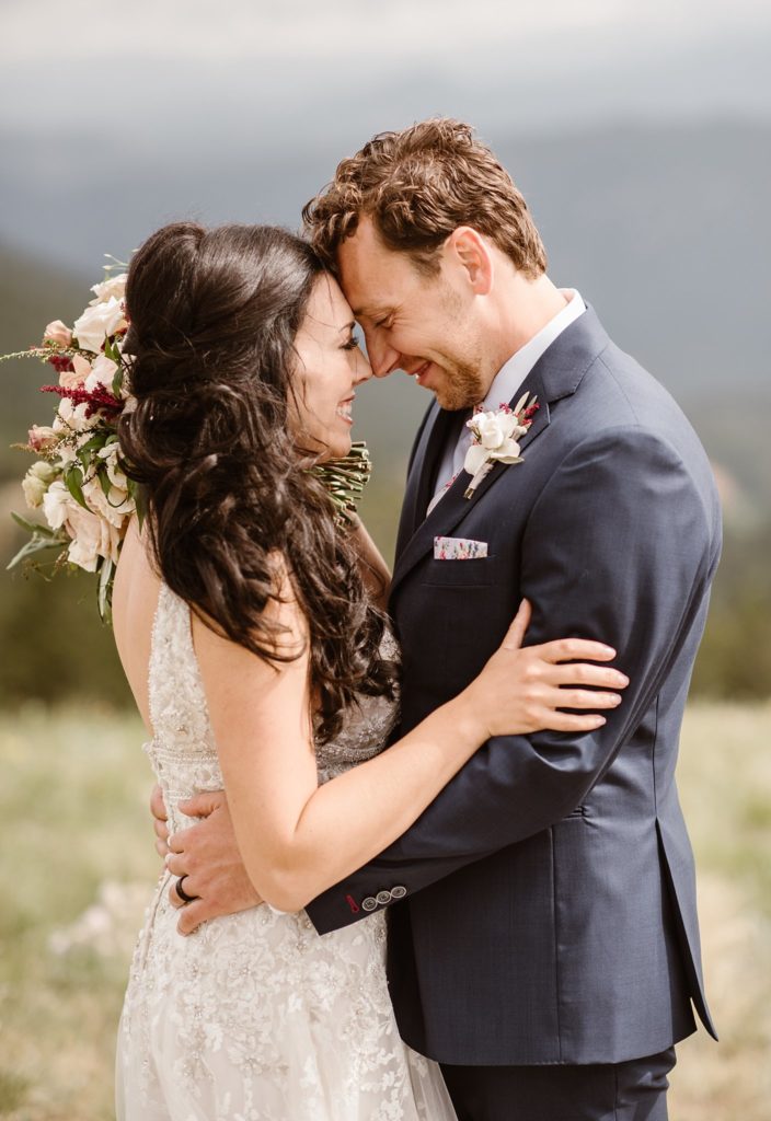 Edgewood Inn, Woodland Park Wedding
