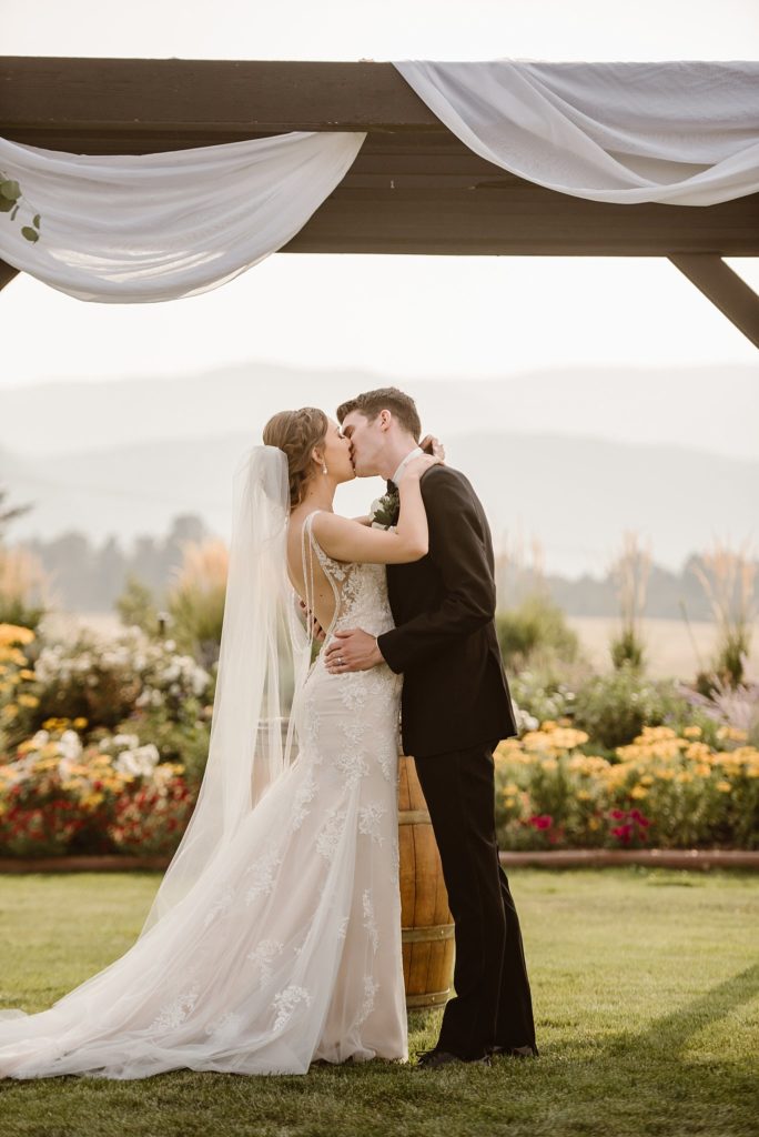 Crooked Willow Wedding