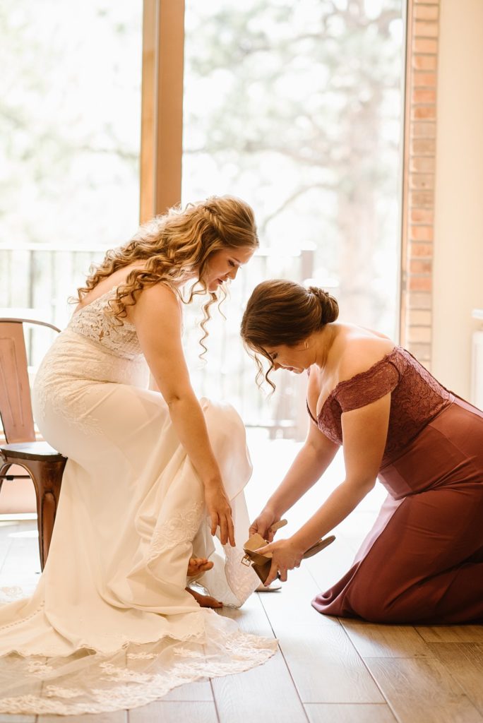 Della Terra Mountain Chateau Wedding