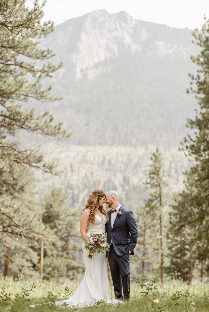 Della Terra Mountain Chateau Wedding