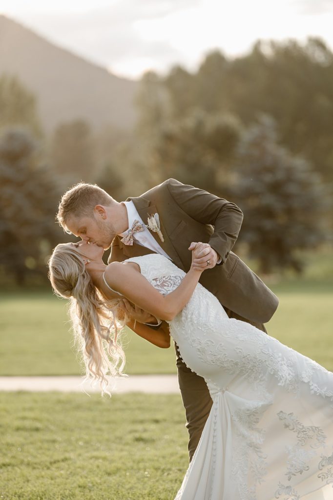 Evergreen Lakehouse Colorado Wedding