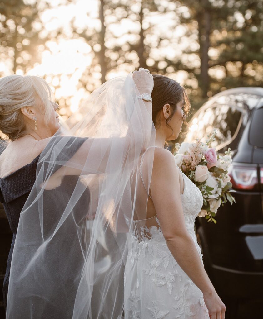sunrise amphitheater Boulder Elopement