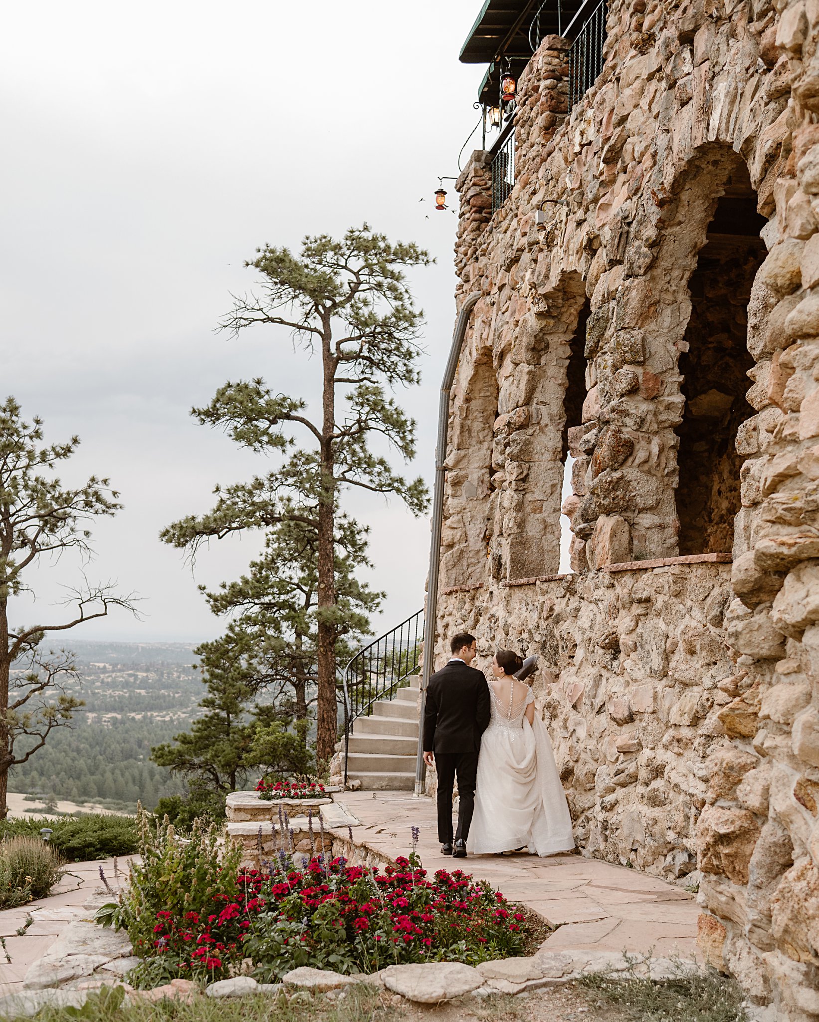 Cherokee Ranch and Castle Wedding 